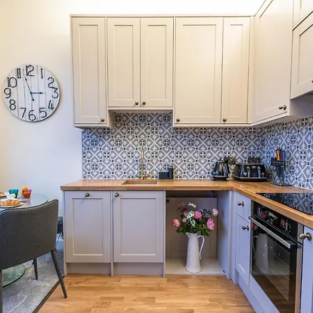 Newly Converted Rowntree House Shambles *