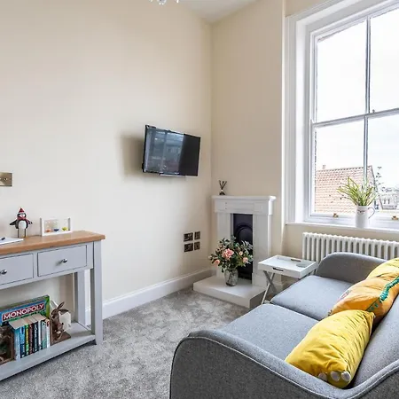 Newly Converted Rowntree House Shambles * Йорк