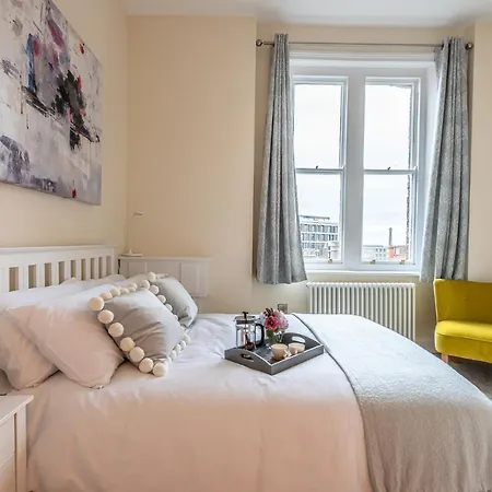 Апартаменты Newly Converted Rowntree House Shambles *