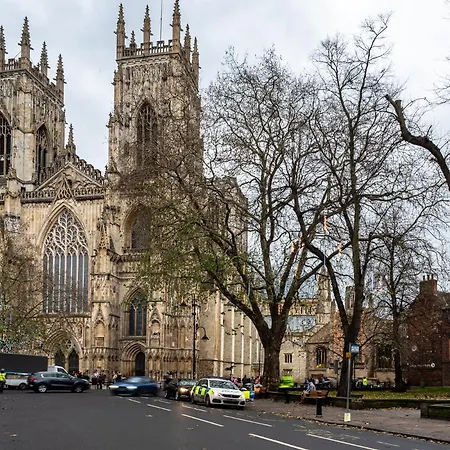 Appartement Newly Converted Rowntree House Shambles